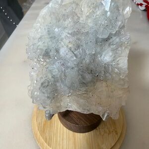 Vision Crystal Cluster (stand add $5)